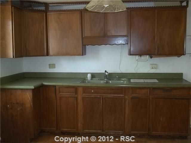 2110 E 12th St, Pueblo, CO 81001