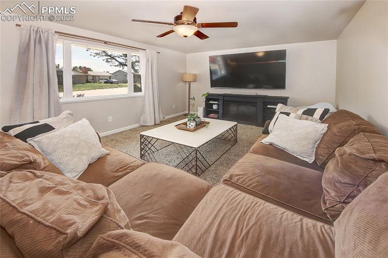 2110 Monteagle St, Colorado Springs, CO 80909