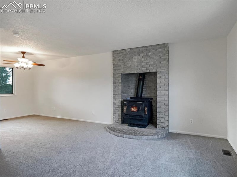2110 Westmoreland Rd, Colorado Springs, CO 80907
