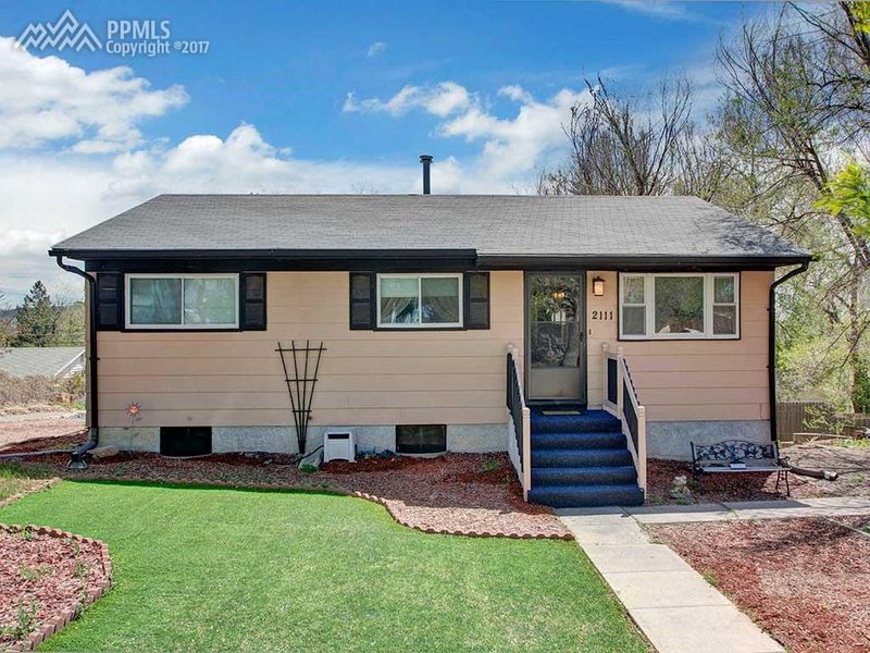 2111 N 7th St, Colorado Springs, CO 80907