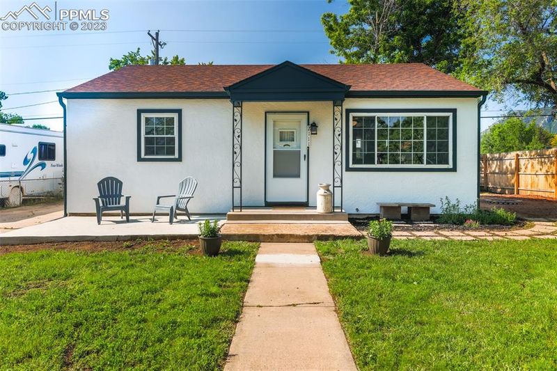 2111 S Corona Ave, Colorado Springs, CO 80905