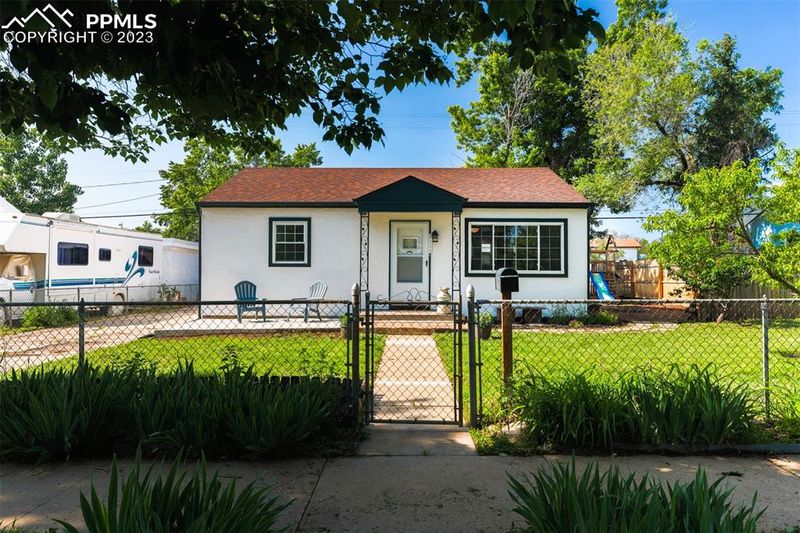 2111 S Corona Ave, Colorado Springs, CO 80905