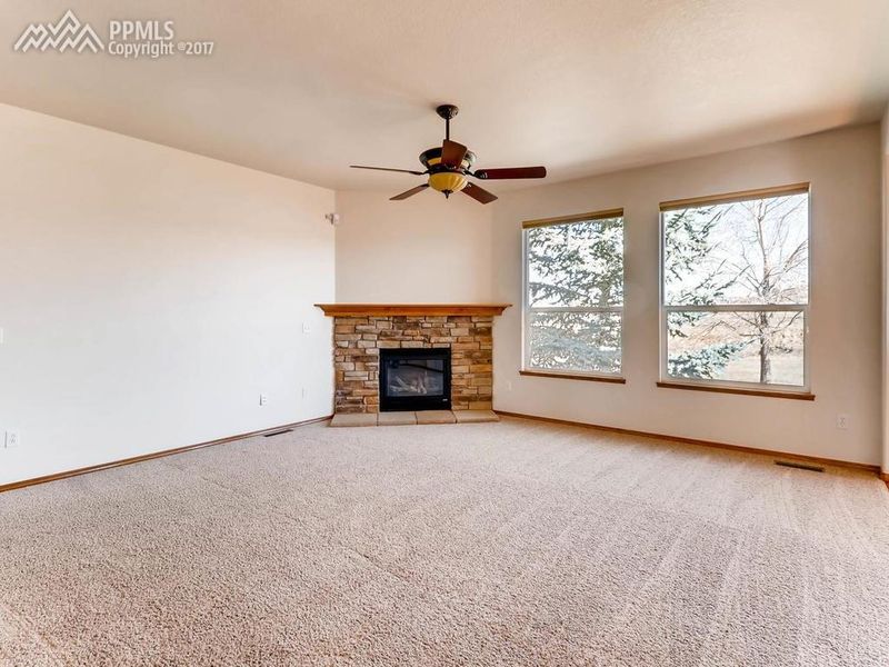 2111 Fieldcrest Dr, Colorado Springs, CO 80921