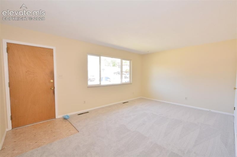 2111 Kodiak Dr, Colorado Springs, CO 80910
