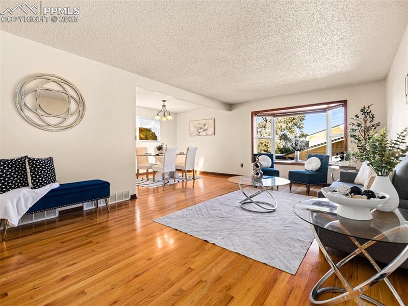 2112 North Dr, Pueblo, CO 81008