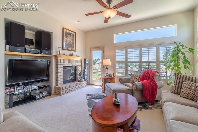 2113 Silver Creek Dr, Colorado Springs, CO 80921