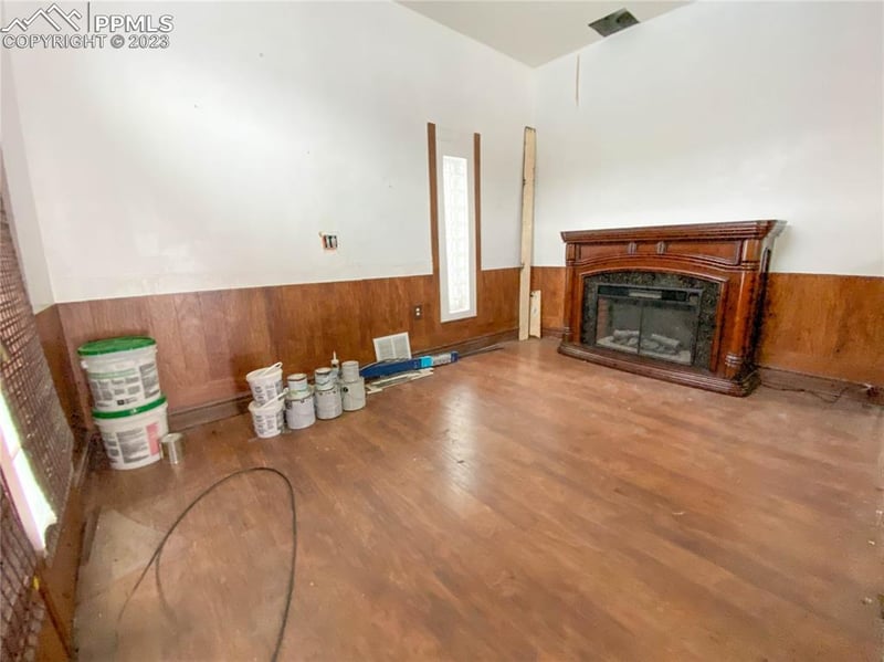 2113 Weber St, Colorado Springs, CO 80907