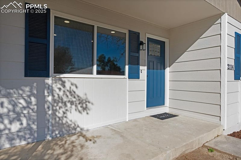 2114 Pepperwood Dr, Colorado Springs, CO 80910