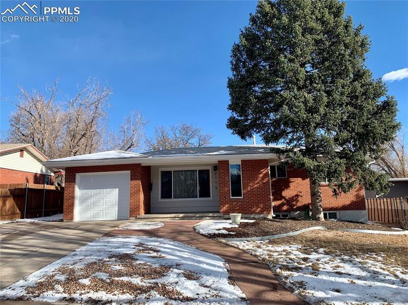 2115 N Circle Dr, Colorado Springs, CO 80909