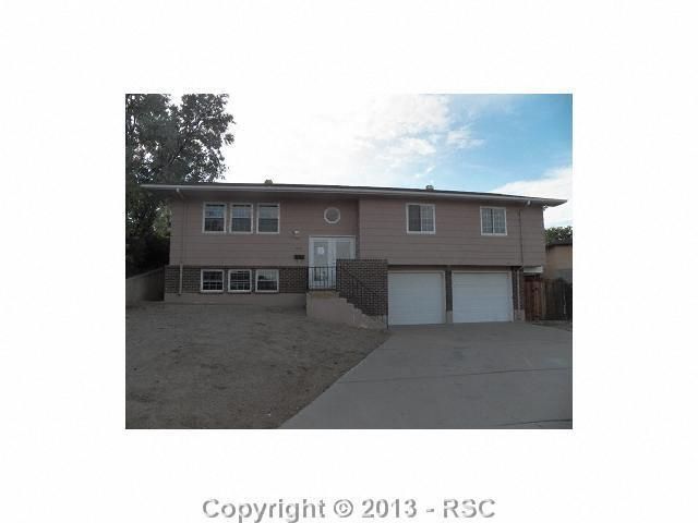 2116 North Pl, Pueblo, CO 81006
