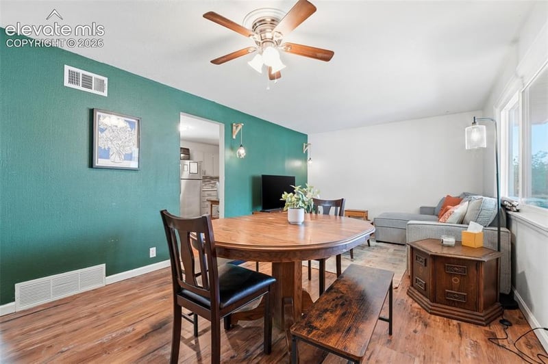 2116 Salt Dr, Colorado Springs, CO 80910