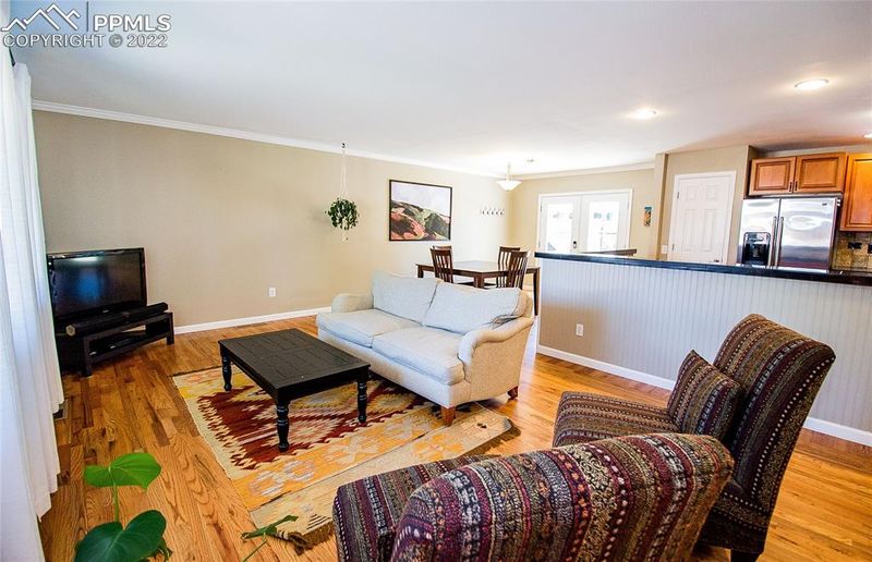 2117 Mcarthur Ave, Colorado Springs, CO 80909