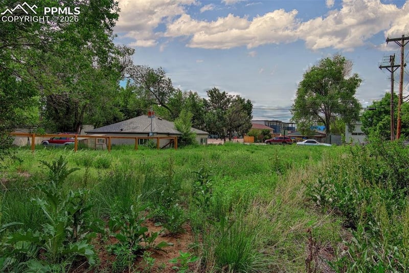 2118 St Vrain St, Colorado Springs, CO 80909