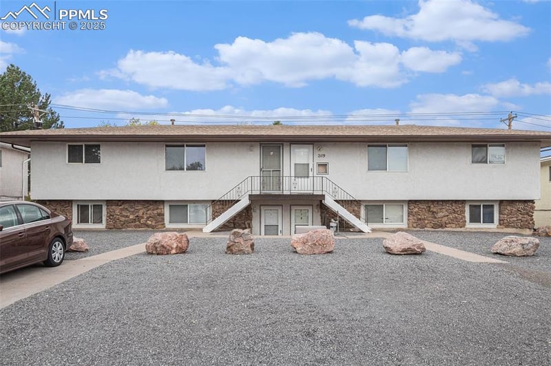 2119 Norman Ln, Pueblo, CO 81005