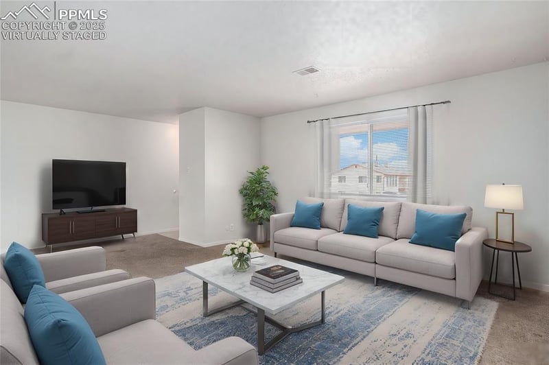 2119 Norman Ln, Pueblo, CO 81005