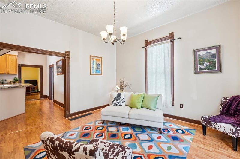 2119 Pikes Peak Ave, Colorado Springs, CO 80904