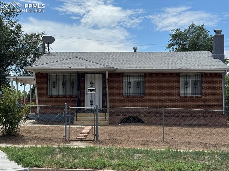 2119 Saranac Dr, Colorado Springs, CO 80910