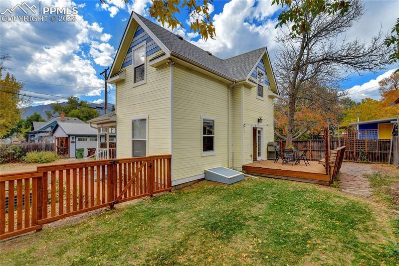 212 N 23rd St, Colorado Springs, CO 80904