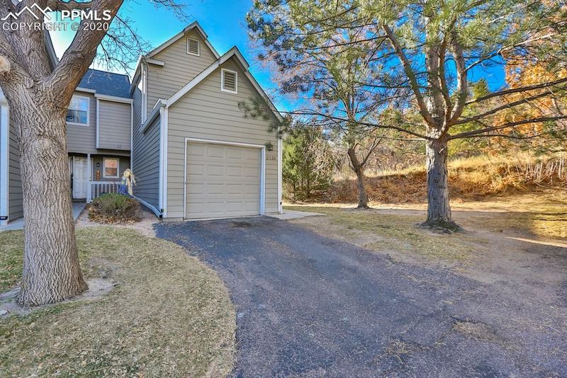 2120 Palm Dr, Colorado Springs, CO 80918