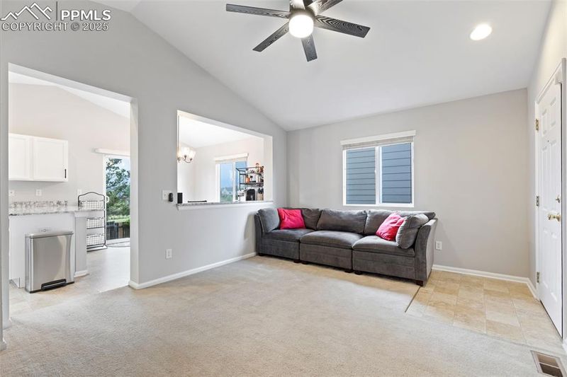 2122 Springside Dr, Colorado Springs, CO 80951