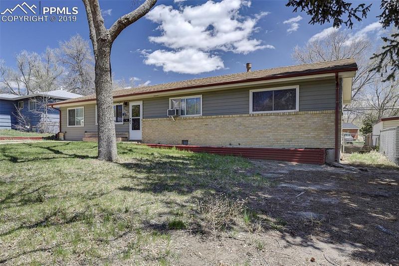 2123 N Circle Dr, Colorado Springs, CO 80909