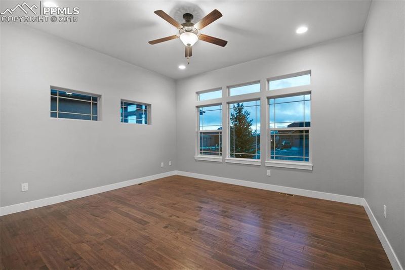 2124 Turnbull Dr, Colorado Springs, CO 80921