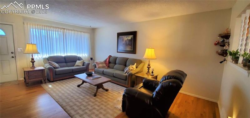 2126 Lander Cir, Colorado Springs, CO 80909