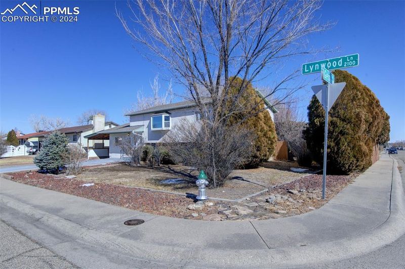 2126 Lynwood Ln, Pueblo, CO 81005