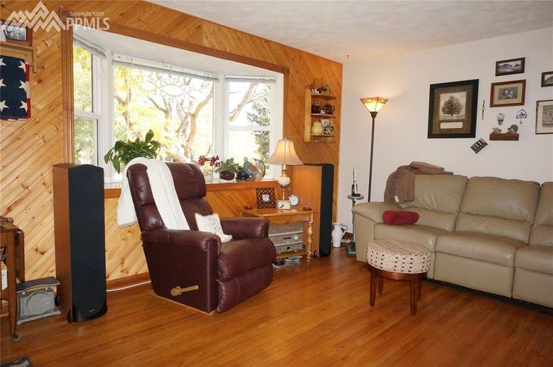 2126 Pheasant Pl, Colorado Springs, CO 80909