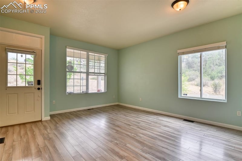 2126 St James Dr, Colorado Springs, CO 80910