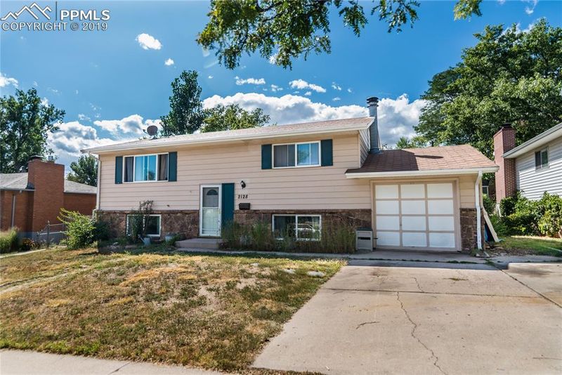 2128 Warwick Ln, Colorado Springs, CO 80909