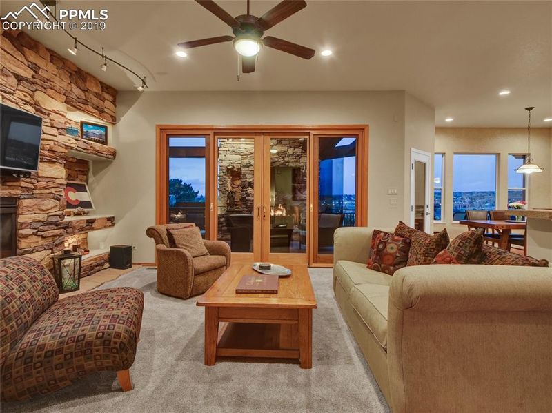 2134 Wake Forest Ct, Colorado Springs, CO 80918