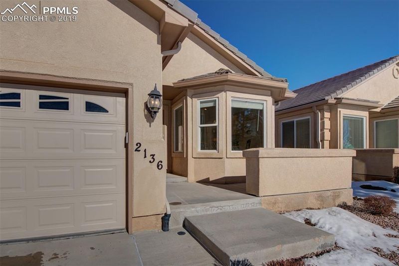 2136 Creek Valley Cir, Monument, CO 80132