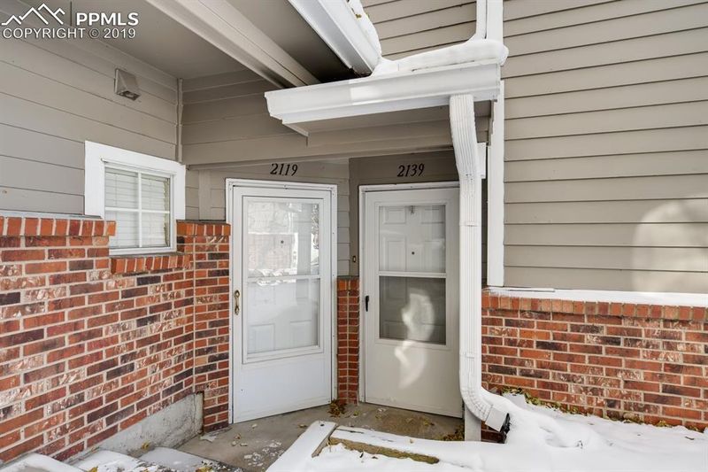 2139 Troy Ct, Colorado Springs, CO 80918