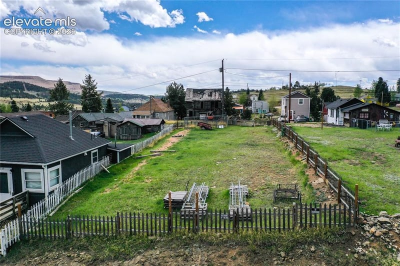 214 Carr Ave, Cripple Creek, CO 80813
