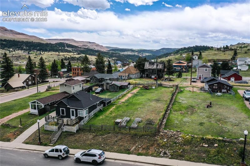 214 Carr Ave, Cripple Creek, CO 80813