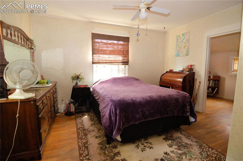 214 W Mill St, Colorado Springs, CO 80903