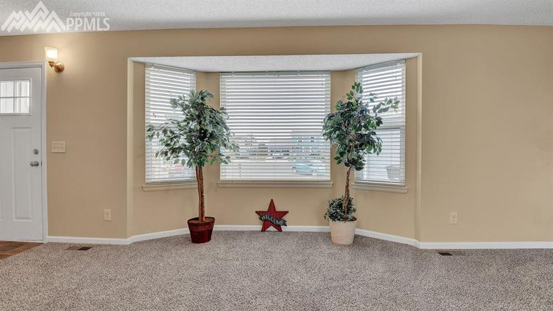 2140 Bruno Cir, Colorado Springs, CO 80916