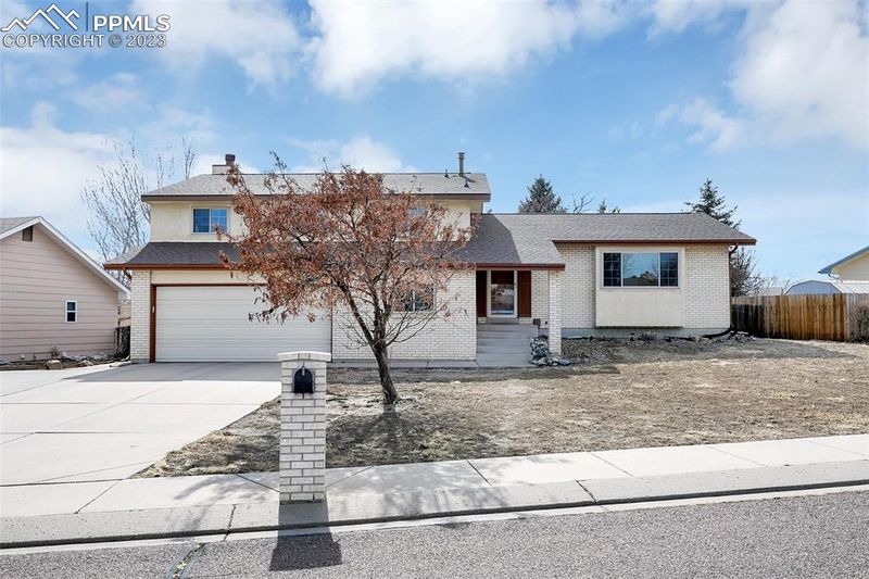 2140 Sather Dr, Colorado Springs, CO 80915