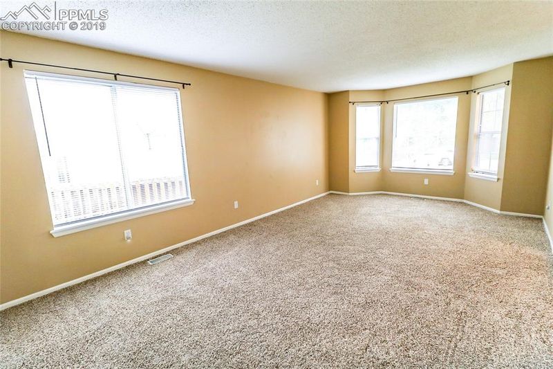2145 Brent Cir, Colorado Springs, CO 80920