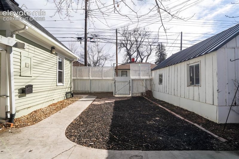 215 Jefferson St, Colorado Springs, CO 80907