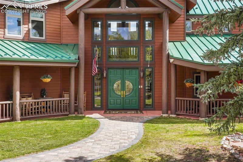 215 Morning Sun Dr, Woodland Park, CO 80863