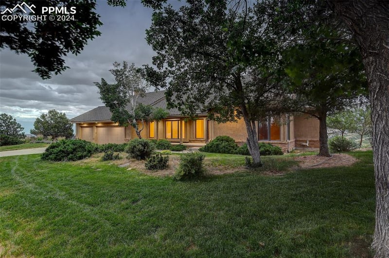 2150 Oak Hills Dr, Colorado Springs, CO 80919