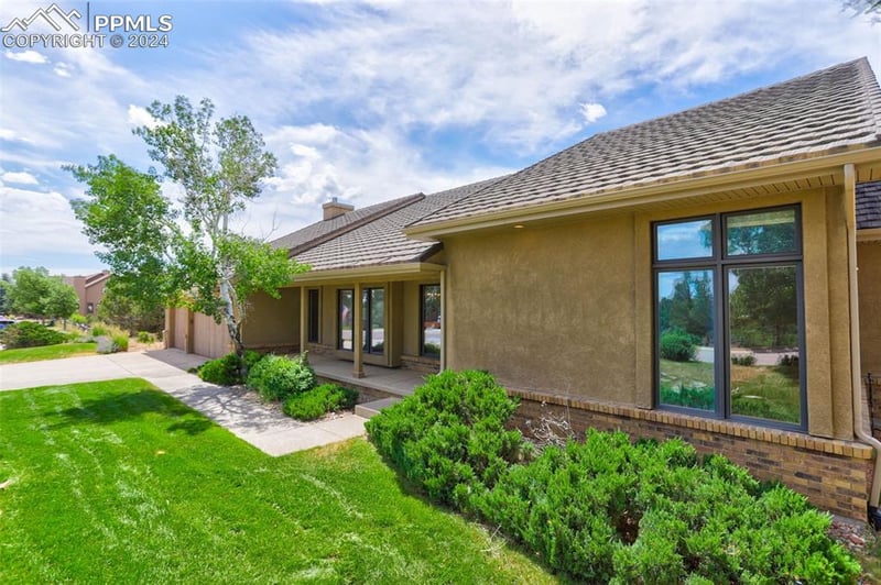 2150 Oak Hills Dr, Colorado Springs, CO 80919