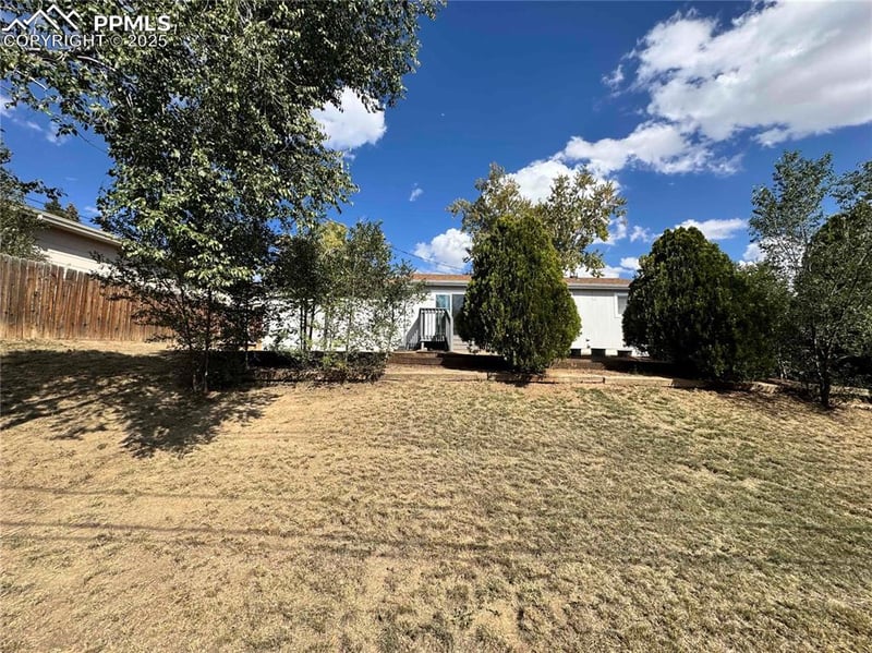 2150 Pepperwood Dr, Colorado Springs, CO 80910