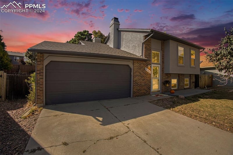 2151 Silent Rain Dr, Colorado Springs, CO 80919