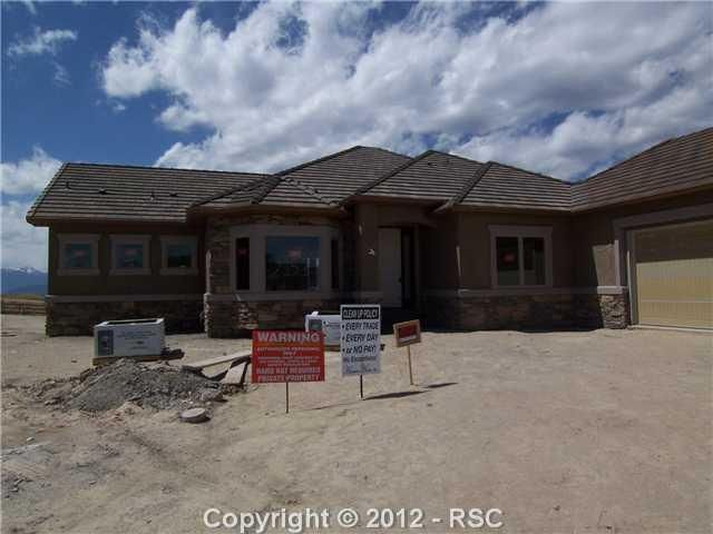 2153 Bent Creek Dr, Colorado Springs, CO 80921