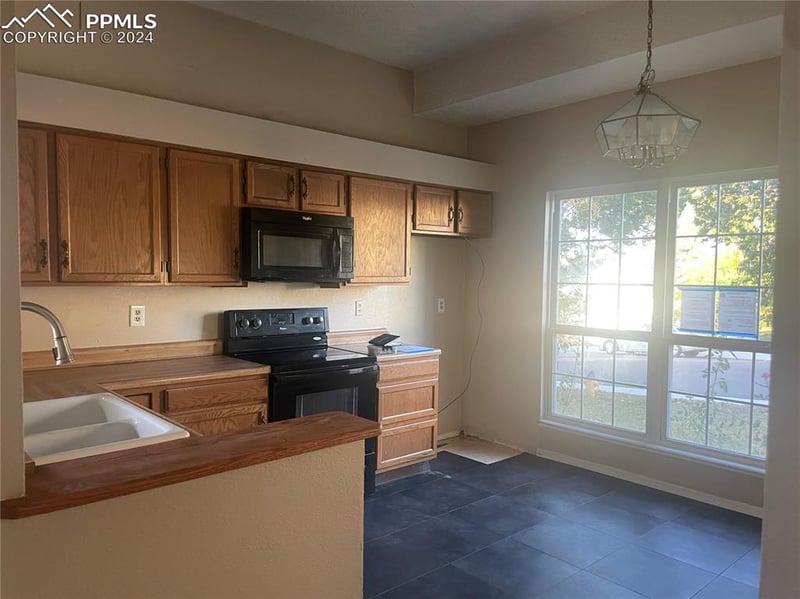 2153 Sable Chase Dr, Colorado Springs, CO 80920