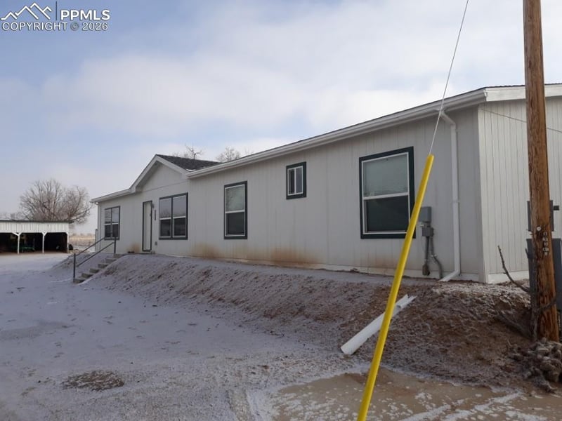 21550 Hanover Rd, Colorado Springs, CO 80928