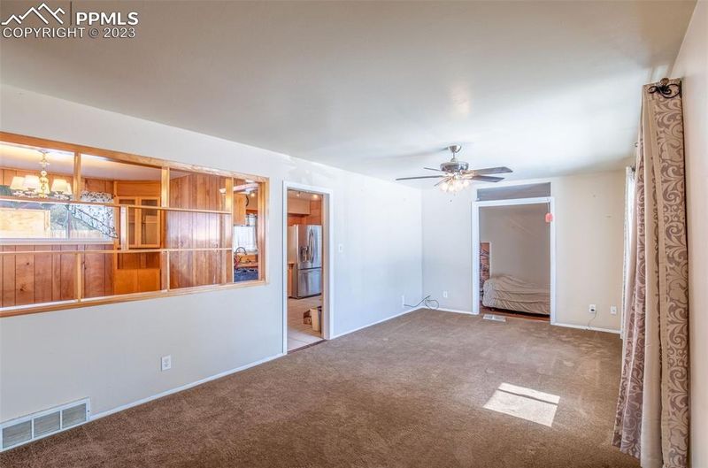 216 Esther Dr, Colorado Springs, CO 80911